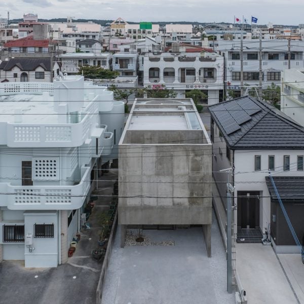 hero house in nishizaki studio cochi architects dezeen 2364 col 0