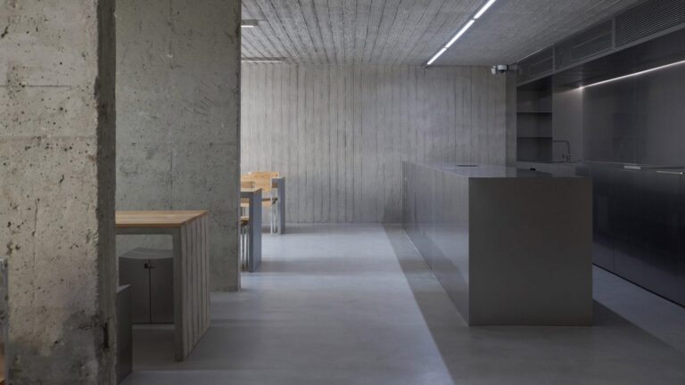 soc niceworkshop hahouse cafe seoul south korea architecture interiors dezeen 2364 col 12 1704x1136 1