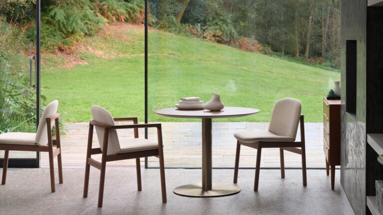 rakino dining chair tim rundle morgan design dezeen 1704 hero