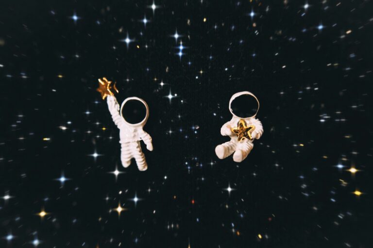 astronaut figurines stars