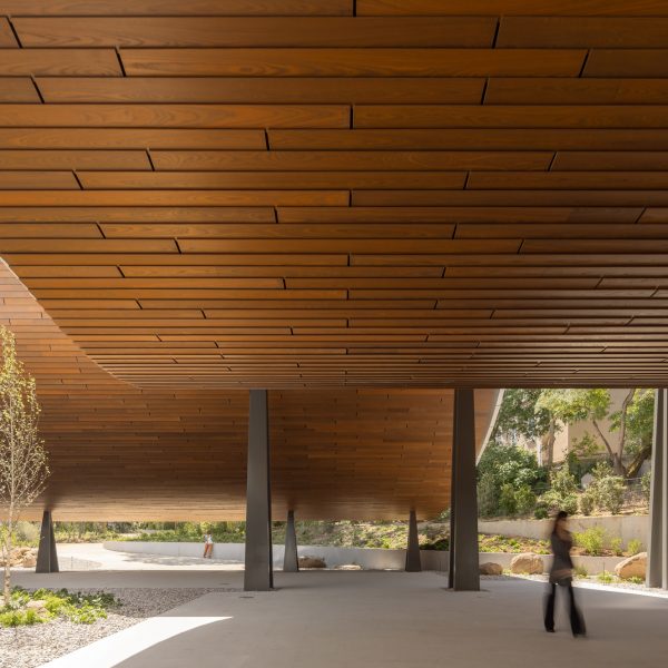 hero kengo kuma centro de arte moderna gulbenkian lisbon dezeen 2364 col 0