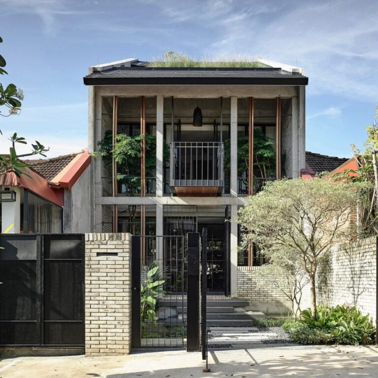 freight architects oku house singapore sq dezeen 2364 col 0 852x852